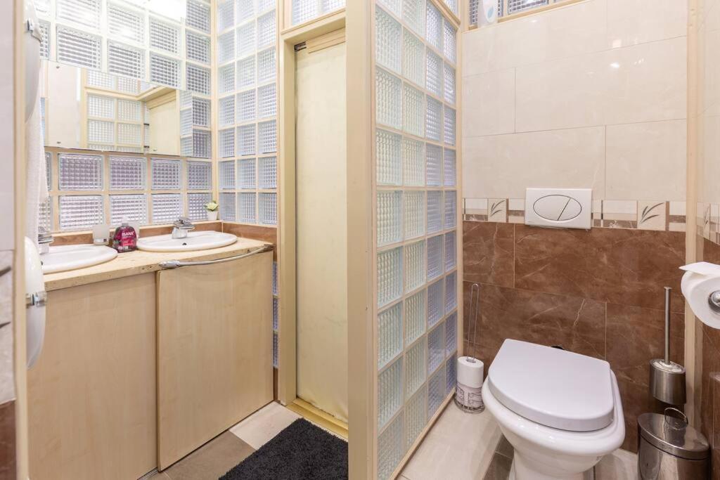 Stylish Central Budapest Apartment Экстерьер фото